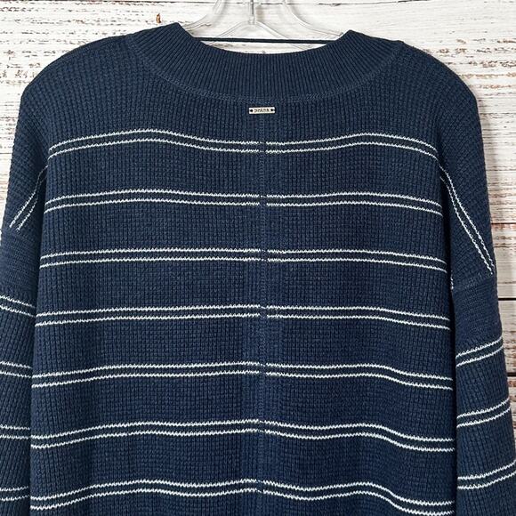 NEW with tags Prana Blue and White Milani Henley Sweater Dress Medium, MSRP $109 - Picture 7 of 11